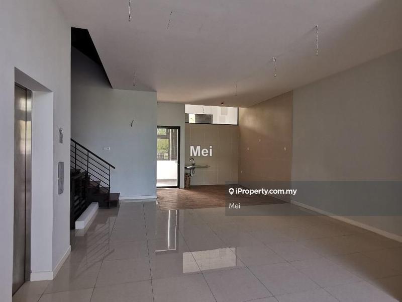 Bungalow House for Sale in Bandar Country Homes, Rawang by Mei - iProperty.com.my