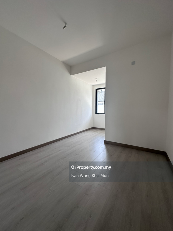 Rumah Berangkai 2 Tingkat untuk Dijual di Bandar Bukit Raja, Klang oleh Ivan Wong Khai Mun - iProperty.com.my