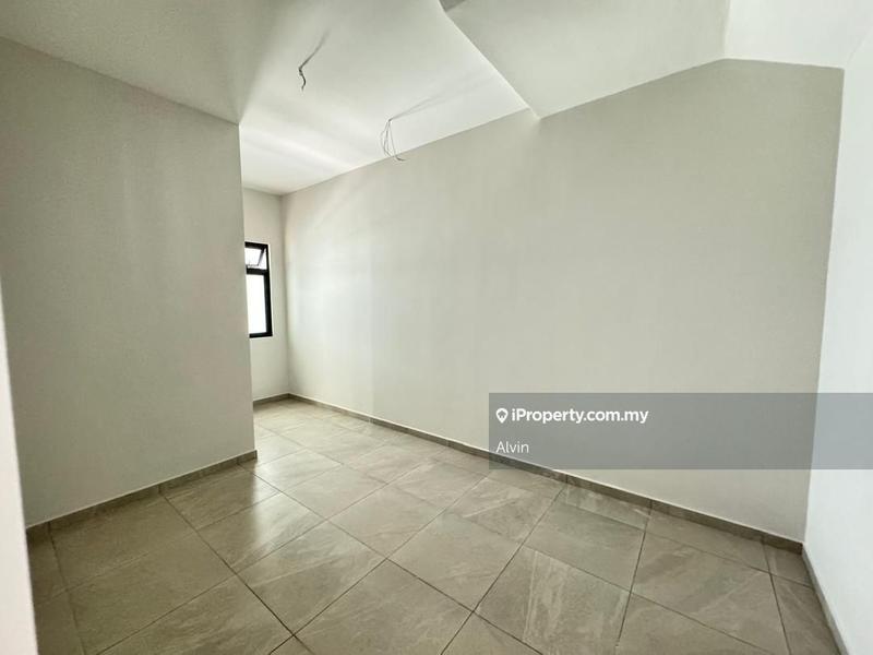 2-storey Terraced House for Sale in TAMAN MOLEK RESIDENCE, Ayer Molek by Alvin - iProperty.com.my
