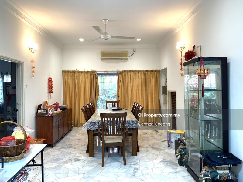 Bungalow House for Sale in Taman Ukay Heights, Ulu Kelang by Carmen Cheong - iProperty.com.my