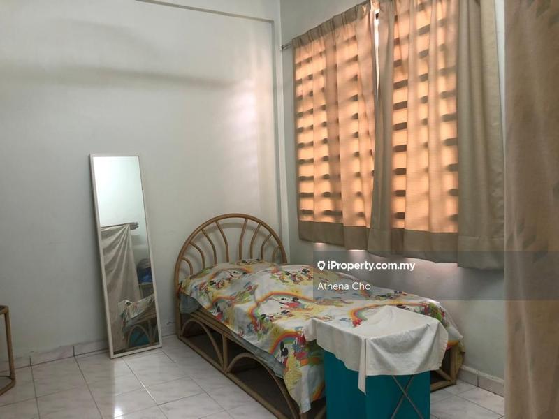 Rumah Teres 2-Tingkat untuk Dijual di Desa Melati, Nilai oleh Athena Cho - iProperty.com.my