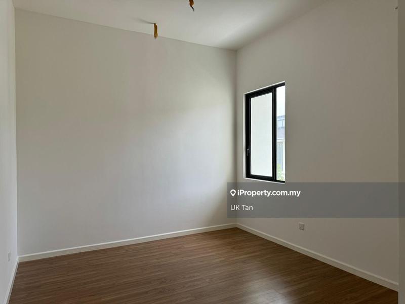 Semi-Detached House for Sale in Bandar Tropicana Aman, Telok Panglima Garang by UK Tan - iProperty.com.my