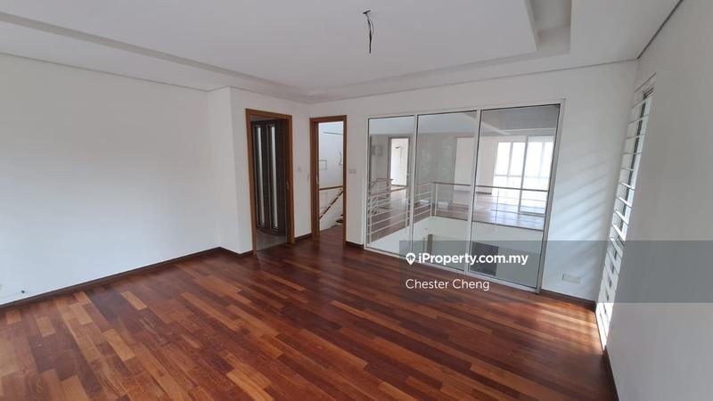 Bungalow House for Sale in Subang Jaya, Selangor by Chester Cheng - iProperty.com.my