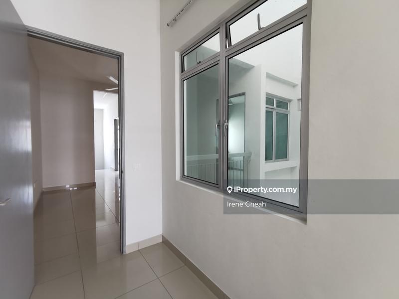 Rumah Berangkai 2 Tingkat untuk Dijual di Bandar Rimbayu, Telok Panglima Garang oleh Irene Cheah - iProperty.com.my