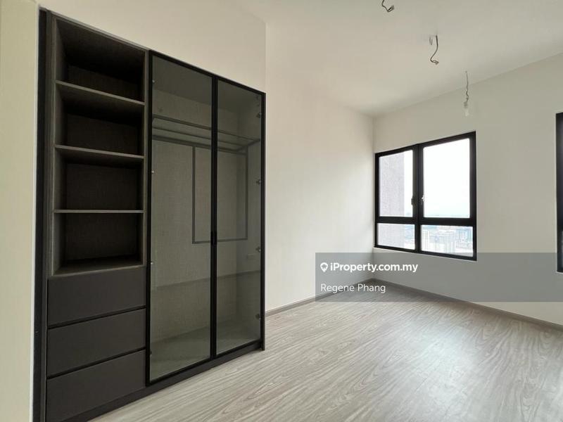 For Sale - The Arcuz