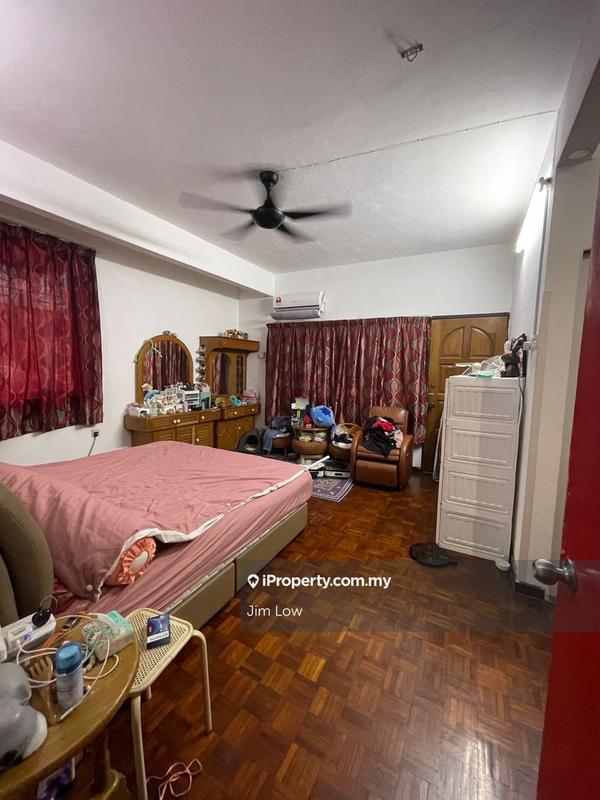 Townhouse for Sale in Jalan Ipoh, Kepong by Jim Low - iProperty.com.my