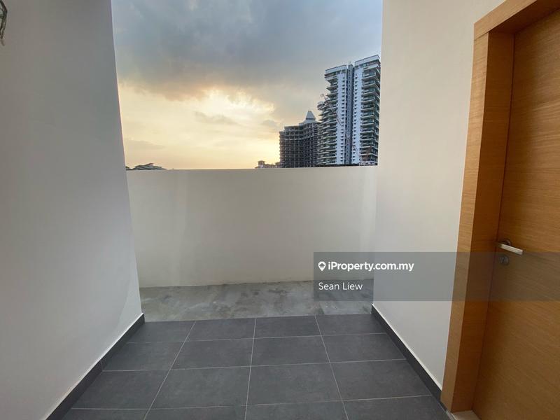 4-storey Terraced House for Sale in Damansara Perdana, Selangor by Sean Liew - iProperty.com.my