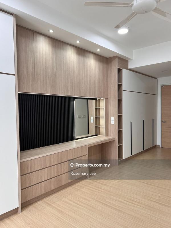 For Rent - Trinity Pentamont