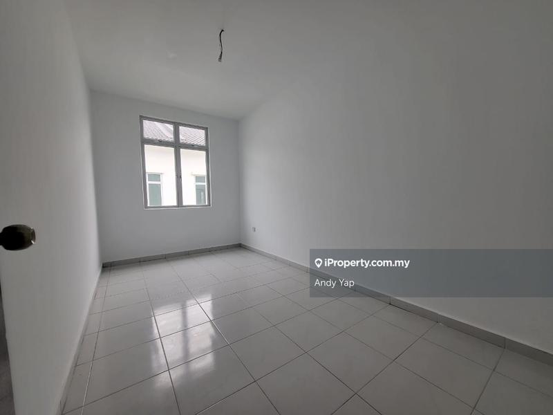 Rumah Teres 3-Tingkat untuk Dijual di Taman Kundang Jaya, Rawang oleh Andy Yap - iProperty.com.my