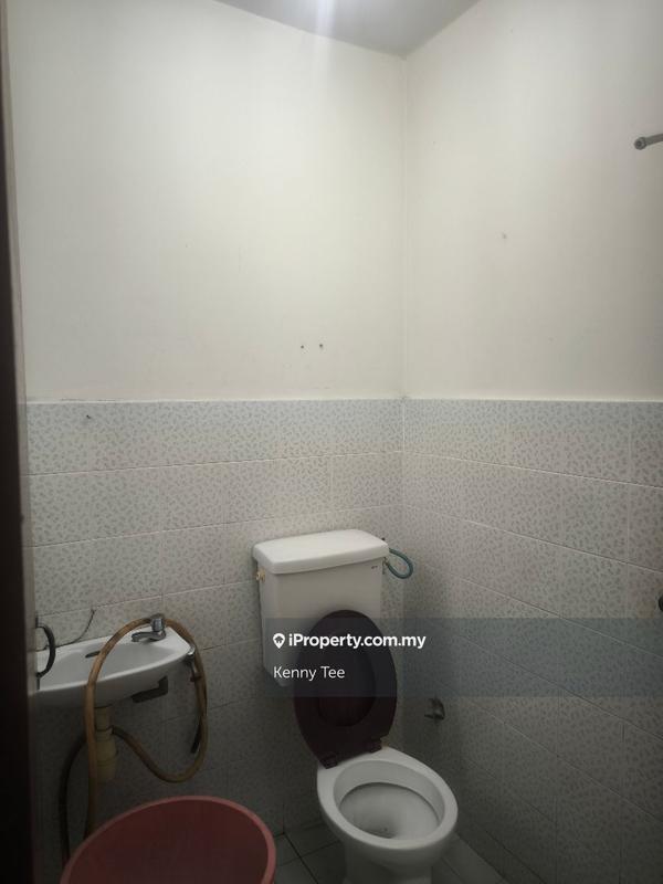 Flat for Sale in Ixora by Kenny Tee - iProperty.com.my