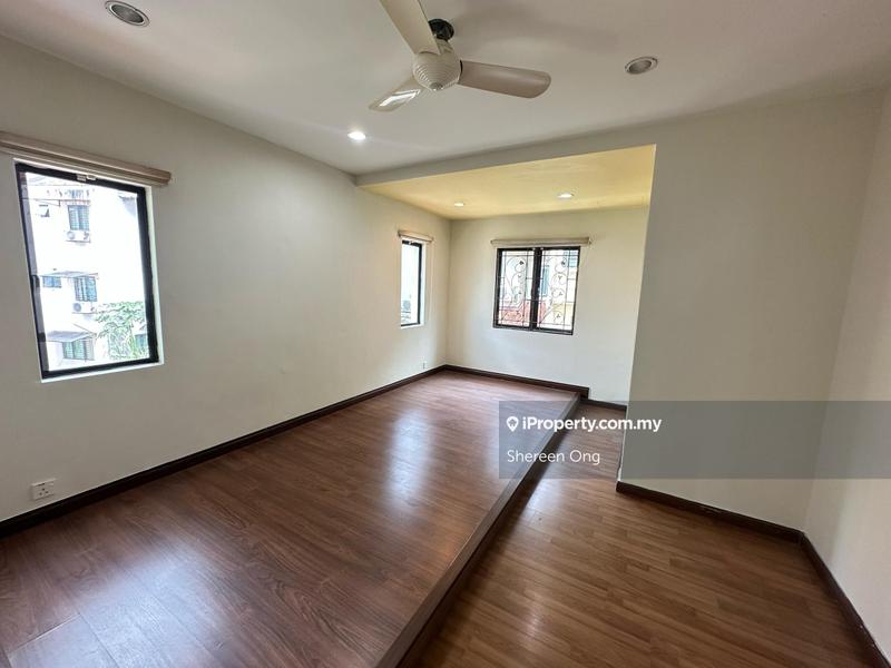 Rumah Berangkai 3 Tingkat untuk Dijual di Taman Bukit Prima, Cheras oleh Shereen Ong - iProperty.com.my