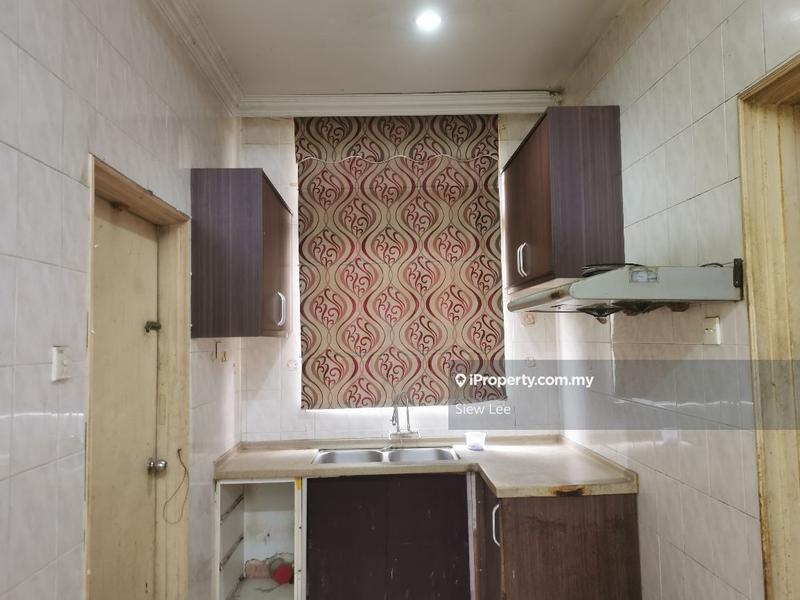 Bungalow House for Sale in Saujana Akasia, Sungai Buloh by Siew Lee - iProperty.com.my
