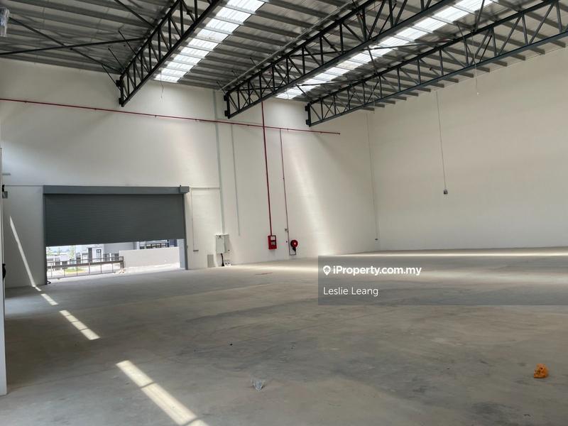 Kilang Berkembar untuk Dijual di Sungai Buloh, Selangor oleh Leslie Leang - iProperty.com.my
