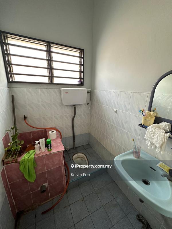 1-storey Terraced House for Sale in Taman Desa Caely, Teluk Intan by Kelvin Foo - iProperty.com.my