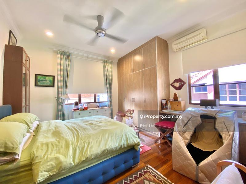 Banglo untuk Dijual di Laman ara, Ara Damansara oleh Ken Tan - iProperty.com.my