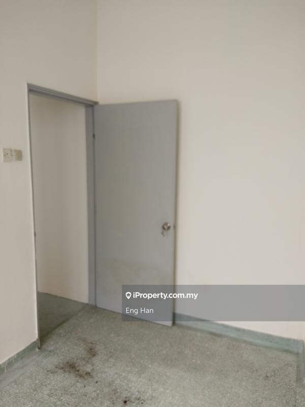 2-storey Terraced House for Sale in Taman Overseas Union (Taman Oug), Jalan Klang Lama (Old Klang Road) by Eng Han - iProperty.com.my