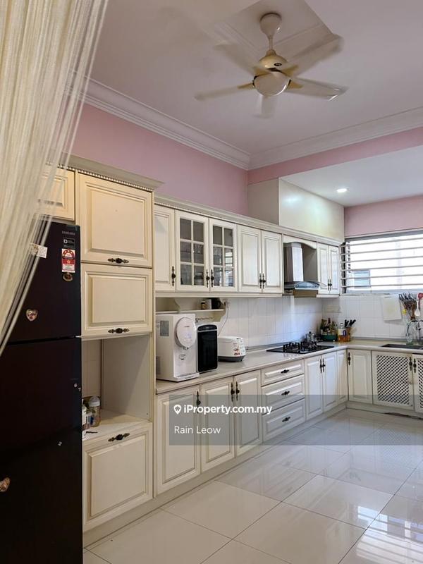 Rumah Berangkai 2 Tingkat untuk Dijual di Taman Putra Impiana, Puchong oleh Rain Leow - iProperty.com.my