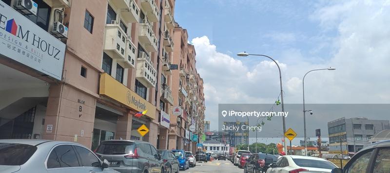For Rent - Facing Main Road, Endlot Limited, Cheras Business Centre
