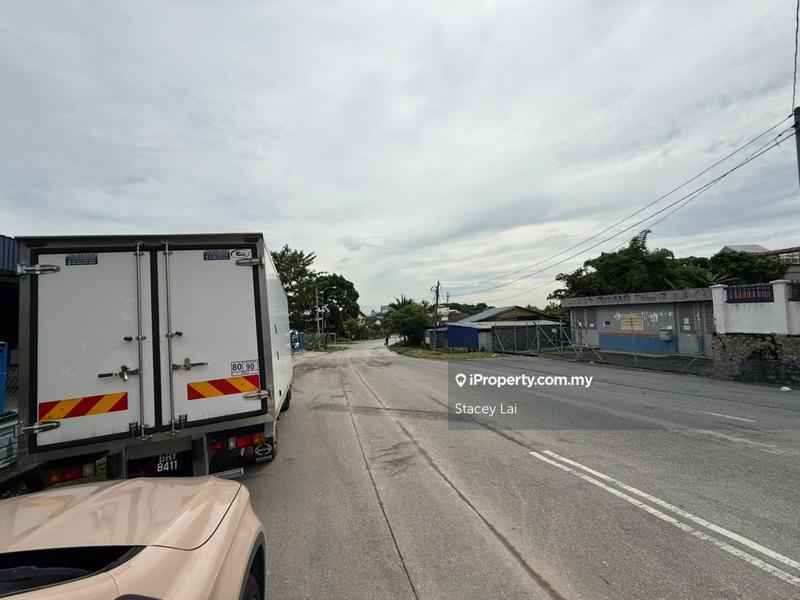 Terrace Factory for Sale in Taman Bukit Serdang, Seri Kembangan by Stacey Lai - iProperty.com.my