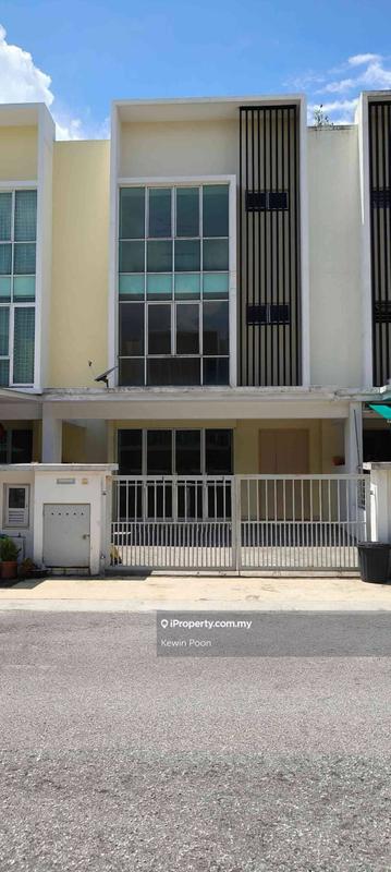 2.5-storey Terraced House for Sale in Taman Sinar Samudra, Batu Caves by Kewin Poon - iProperty.com.my
