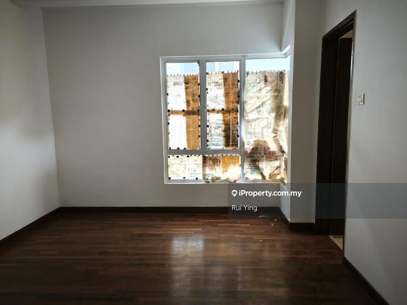 Banglo untuk Dijual di Taming Mutiara 3, Bandar Sungai Long oleh Rui Ying - iProperty.com.my