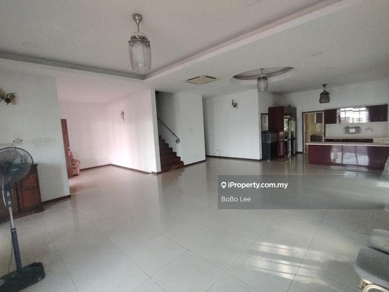 Rumah Berkembar untuk Dijual di Taman Overseas Union (Taman Oug), Jalan Klang Lama (Old Klang Road) oleh BoBo Lee - iProperty.com.my