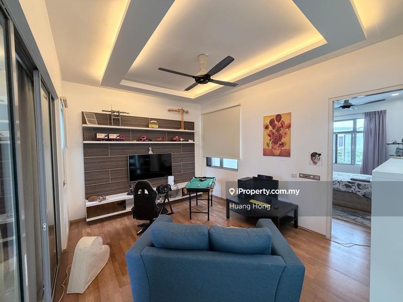 Rumah Berangkai 3 Tingkat untuk Dijual di Schubert, Symphony Hills, Cyberjaya oleh Huang Hong - iProperty.com.my