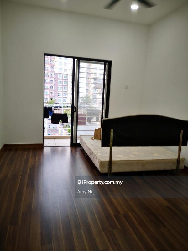 Rumah Berangkai 3 Tingkat untuk Dijual di mic2e, Cheras oleh Amy Ng - iProperty.com.my