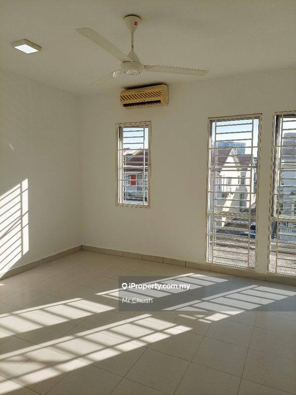 2-storey Terraced House for Sale in Taman Dato Demang, Seri Kembangan by Mr Chuah - iProperty.com.my