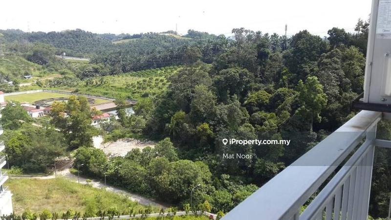 Kediaman Servis untuk Dijual di Vista Alam Serviced Apartment oleh Mat Noor - iProperty.com.my