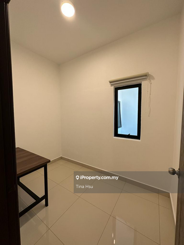 Service Residence for Sale in Molek Regency by Tina Hsu - iProperty.com.my
