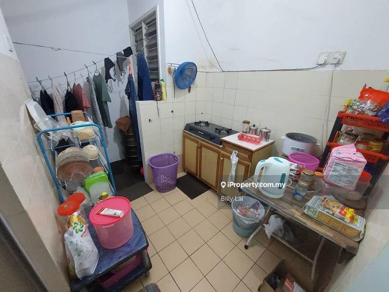 For Sale - Enggang Apartment