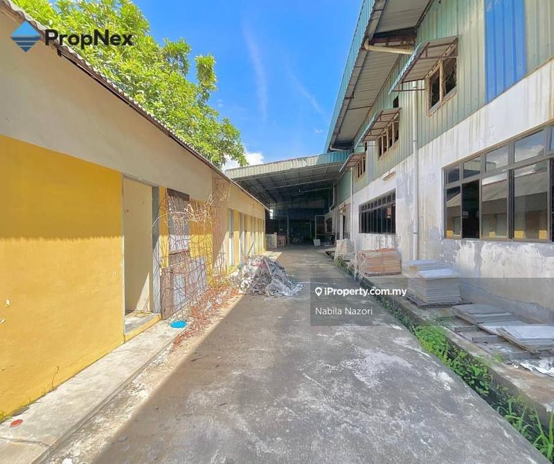 For Rent - Kawasan Perindustrian Padang Tembak