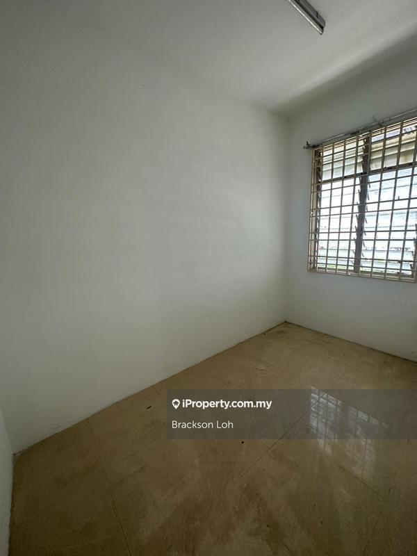 2-storey Terraced House for Sale in Taman Ukay Bistari, Ampang by Brackson Loh - iProperty.com.my