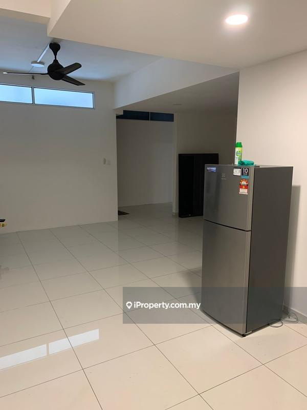 Condominium untuk Disewa di Infiniti 3 Residences oleh Andrew Ang - iProperty.com.my