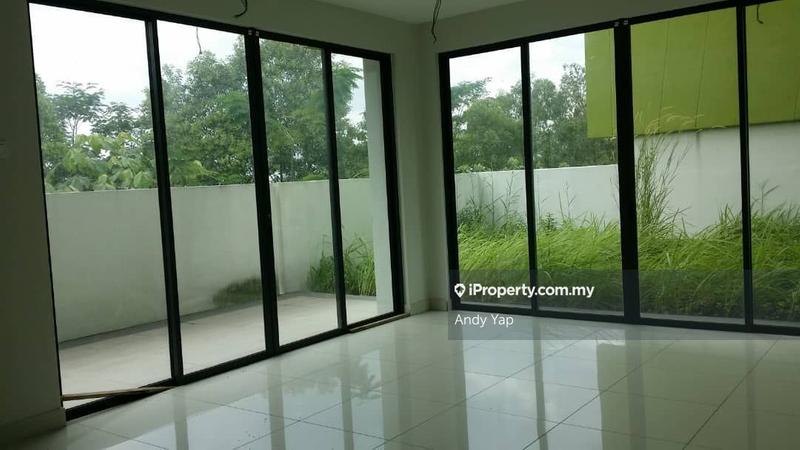 Banglo untuk Dijual di Bandar Country Homes, Rawang oleh Andy Yap - iProperty.com.my