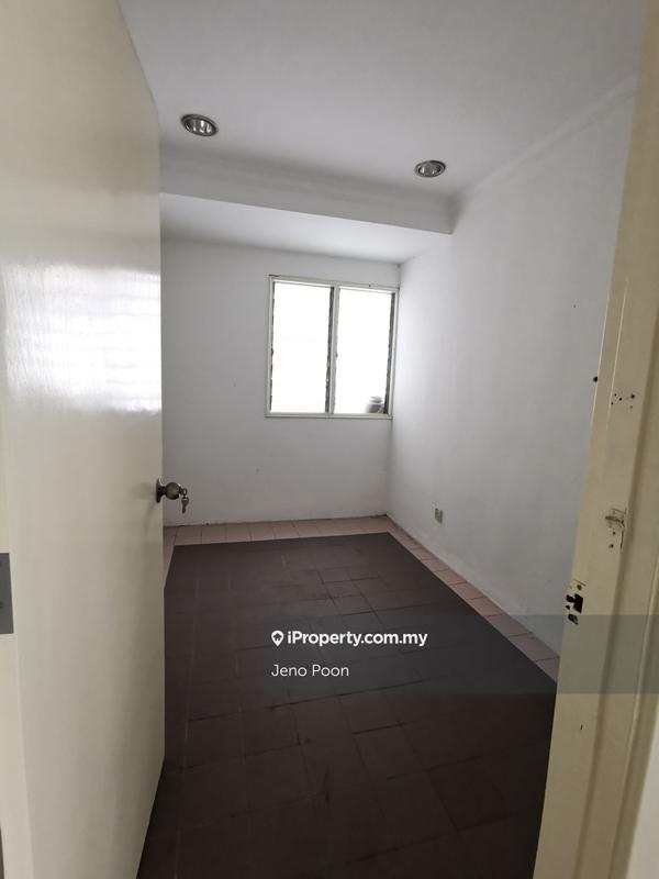 Kondominium untuk Dijual di De Tropicana oleh Jeno Poon - iProperty.com.my