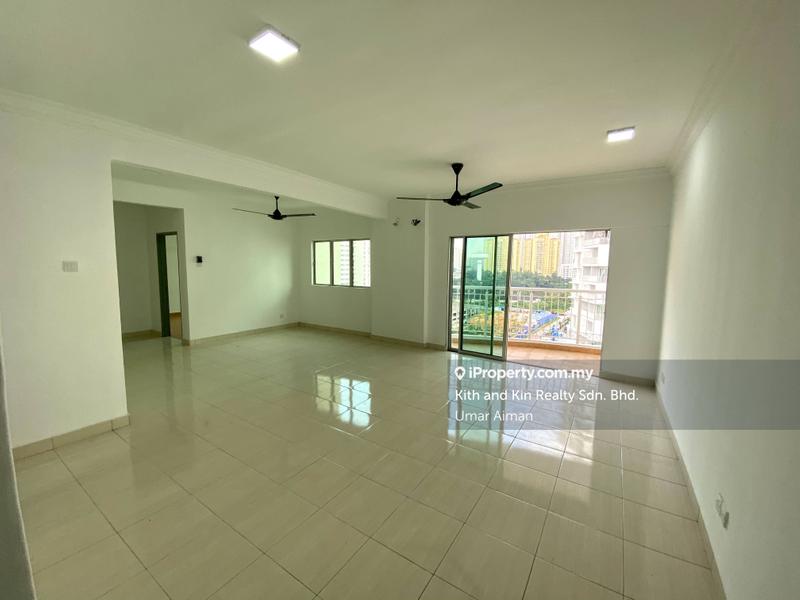 For Sale - Villa Makmur