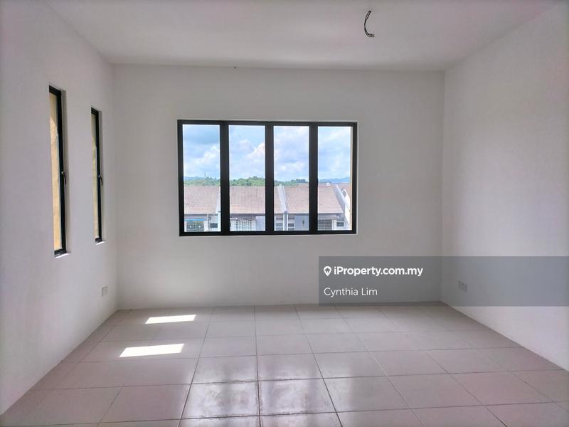 Townhouse for Sale in Kuching, Sarawak by Cynthia Lim - iProperty.com.my