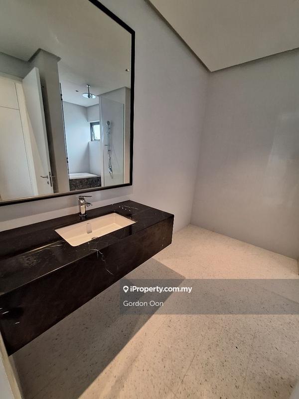 For Sale - Mayfair Residences @ Pavilion Embassy