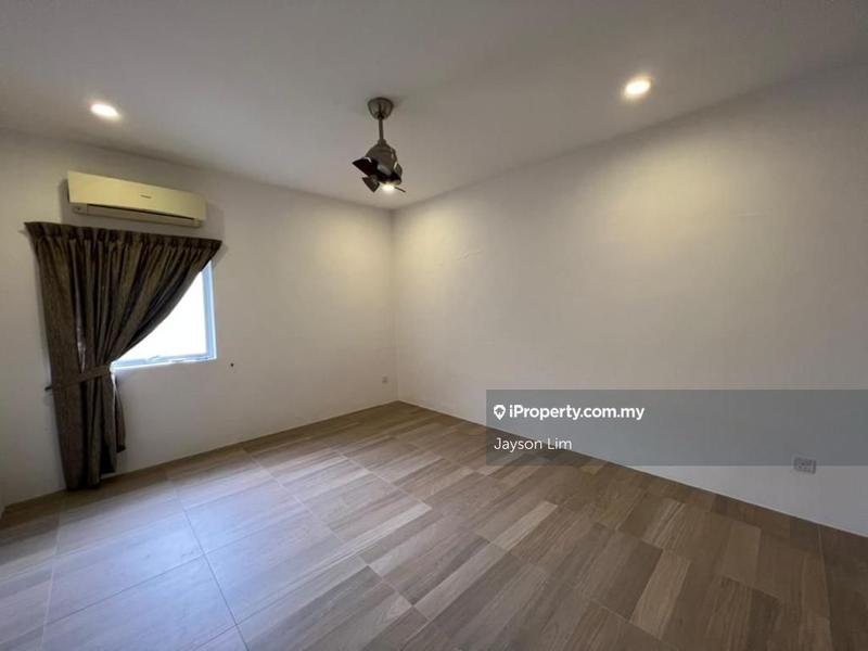 Bungalow House for Sale in Straits View, Johor Bahru by Jayson Lim - iProperty.com.my