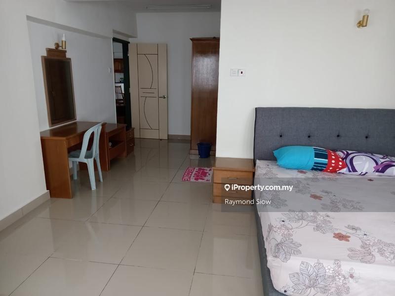 For Sale - Golden Hills Resort (Amber Court Apartment)