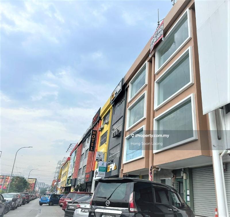 Shop / Office untuk Disewa di Kelana Jaya, Petaling Jaya oleh Hong Soon Loong - iProperty.com.my