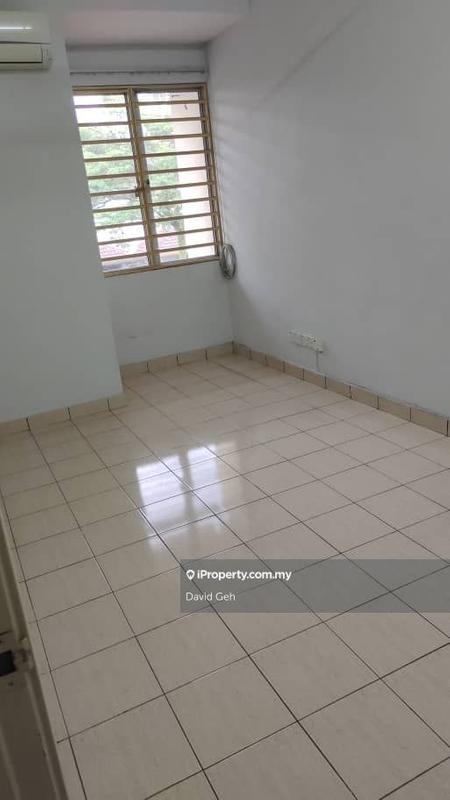 Rumah Berangkai 2 Tingkat untuk Dijual di kjtqa, Seri Kembangan oleh David Geh - iProperty.com.my