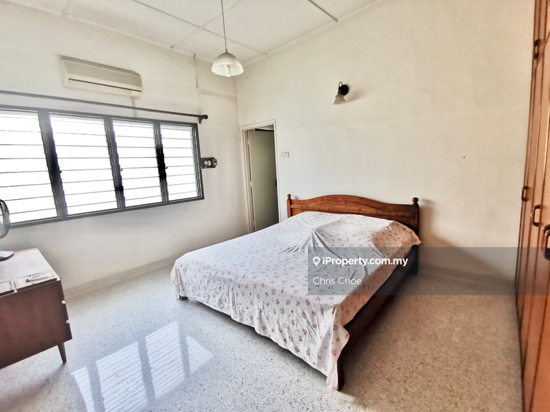 Bungalow House untuk Dijual di Seksyen 17, Petaling Jaya oleh Chris Choe - iProperty.com.my