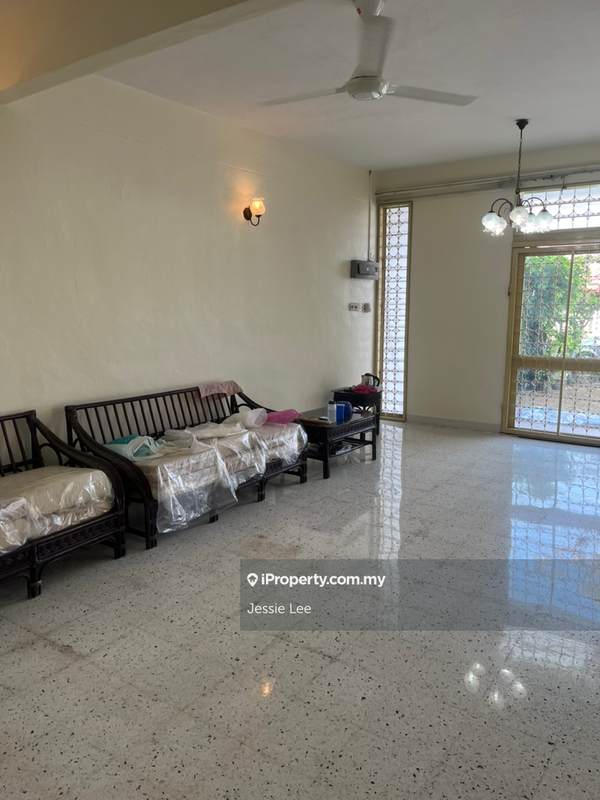 Semi-Detached House for Rent in Taman Molek, Butterworth by Jessie Lee - iProperty.com.my