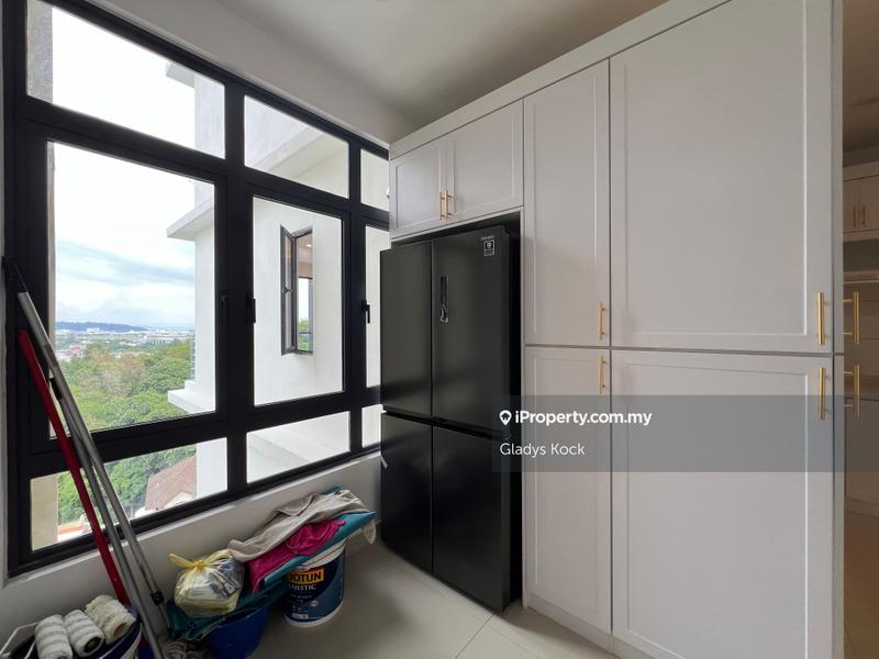 For Sale - Valencia Residence