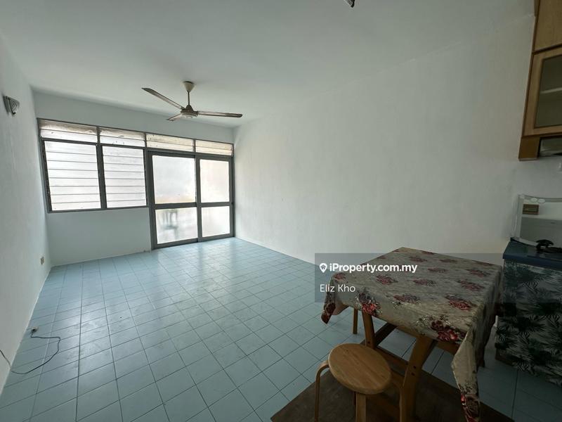 For Sale - Desa Rahmat (Graceland Villa)