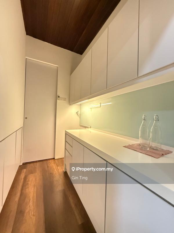 Office for Sale in Persiaran Barat, Petaling Jaya by Gin Ting - iProperty.com.my