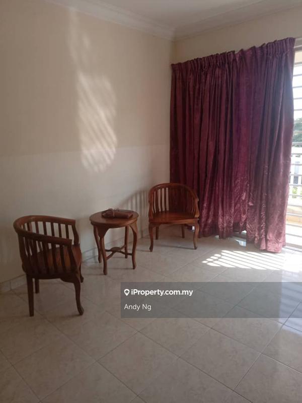 For Rent - Koi Tropika